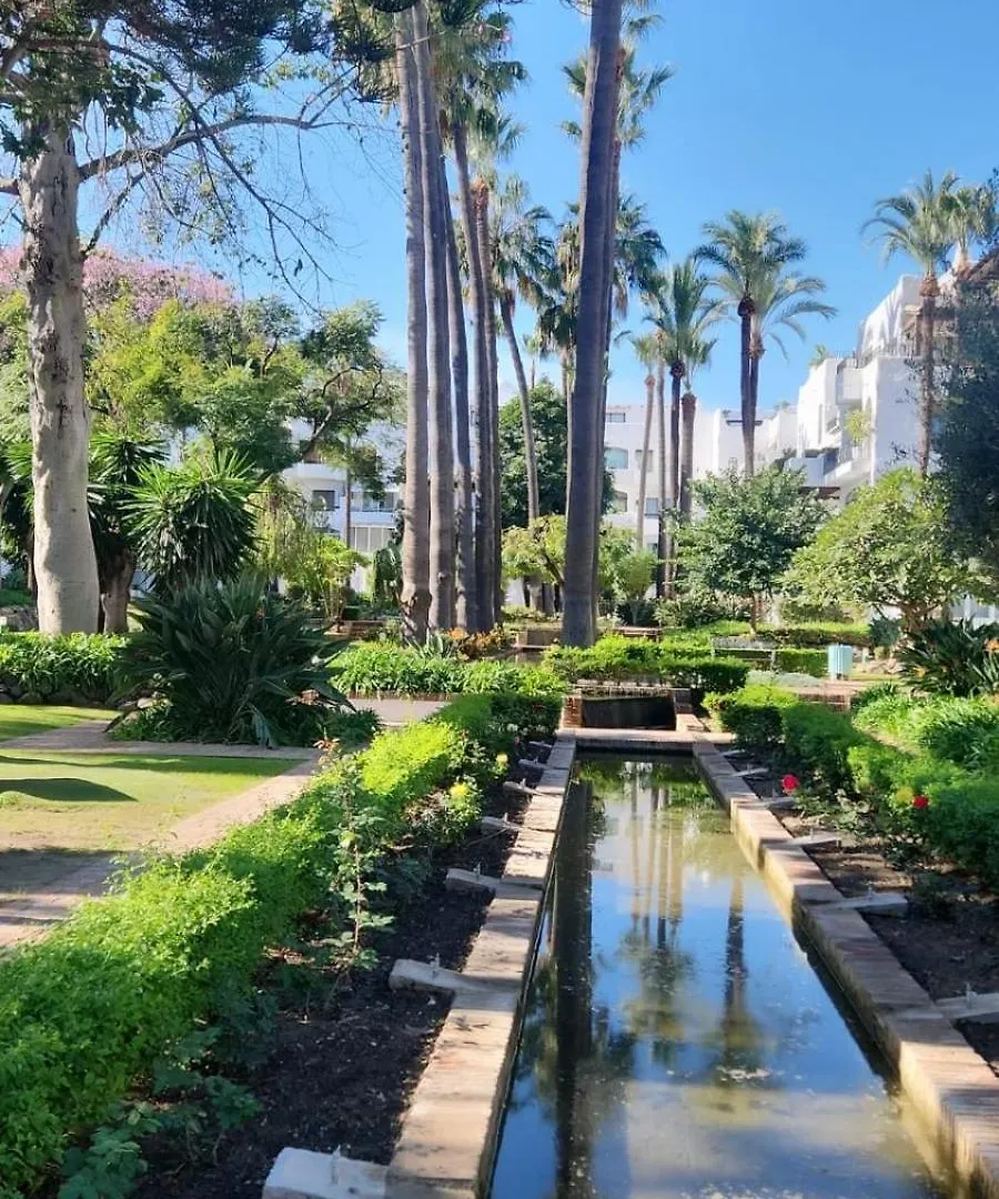 Laalcazaba Garden Apartment Marbella